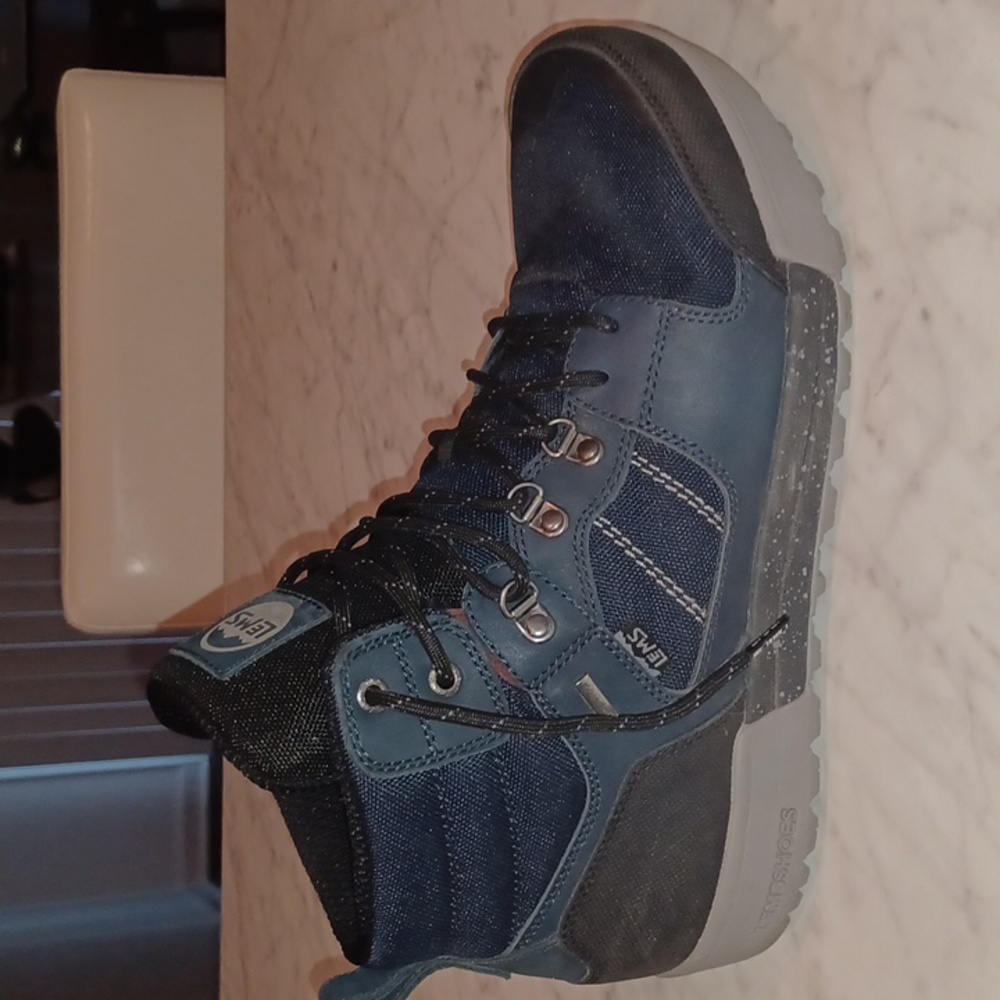 Lems outlander hiking boots